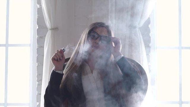 2025 Güncel E cigi bolt ve vozol bar 2200 karşılaştırması – performans, pil ömrü ve satın alma rehberi