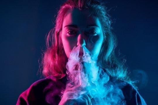 E-cigarete ile En İyi Deneyimi Sunan Smok Nord Kartuşları E-cigarete kullanımında Smok Nord Kartuşu ile Fark Yaratın E-cigarete için Smok Nord Kartuş Çeşitleri ile Tatmin Edici Performans E-cigarete kullanıcılarına özel Smok Nord Kartuş önerileri ve ipuçları Smok Nord Kartuş ürünleri ile E-cigarete Lezzetini Zirveye Taşıyın E-cigarete ve Smok Nord Kartuş kombinasyonunda dikkat edilmesi gereken noktalar