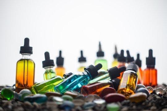 2025 Güncel E cigi bolt ve vozol bar 2200 karşılaştırması – performans, pil ömrü ve satın alma rehberi