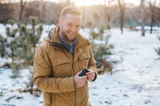 Uzman rehberi ile e papierosy ve e sigara likit seçimi, tatlar, güvenlik ve en iyi fiyat karşılaştırması